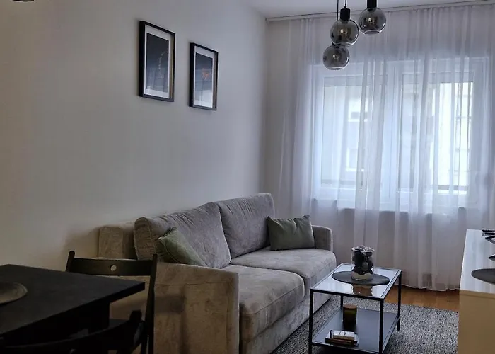 A&v * バニャ・ルカ