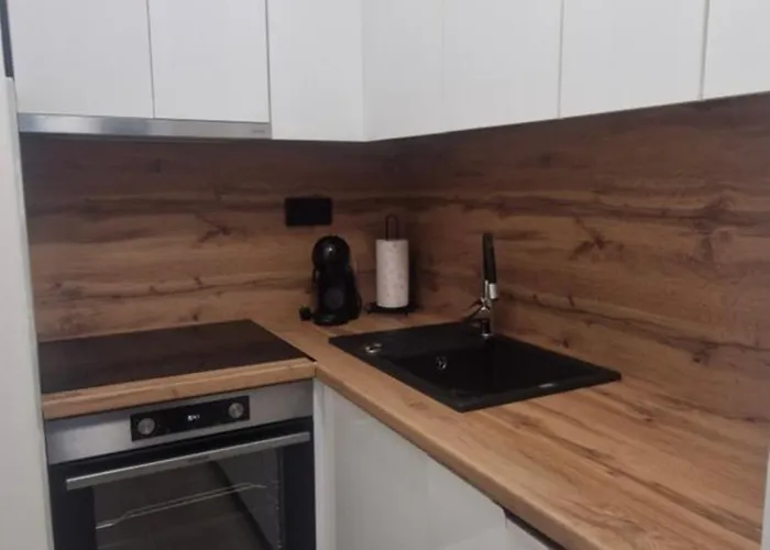 A&v * バニャ・ルカ